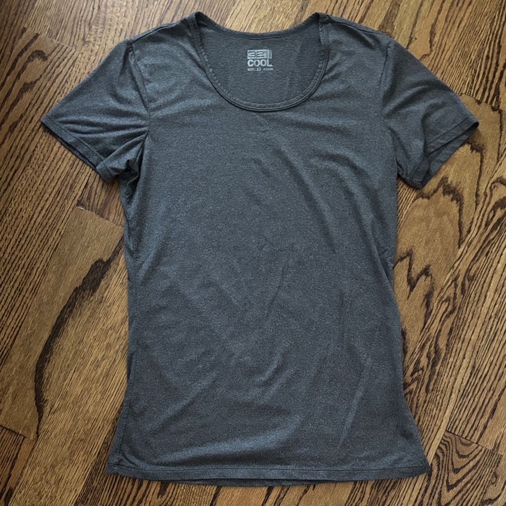 32 Degrees Womens Activewear Gray Scoop Neck Tee - Size S